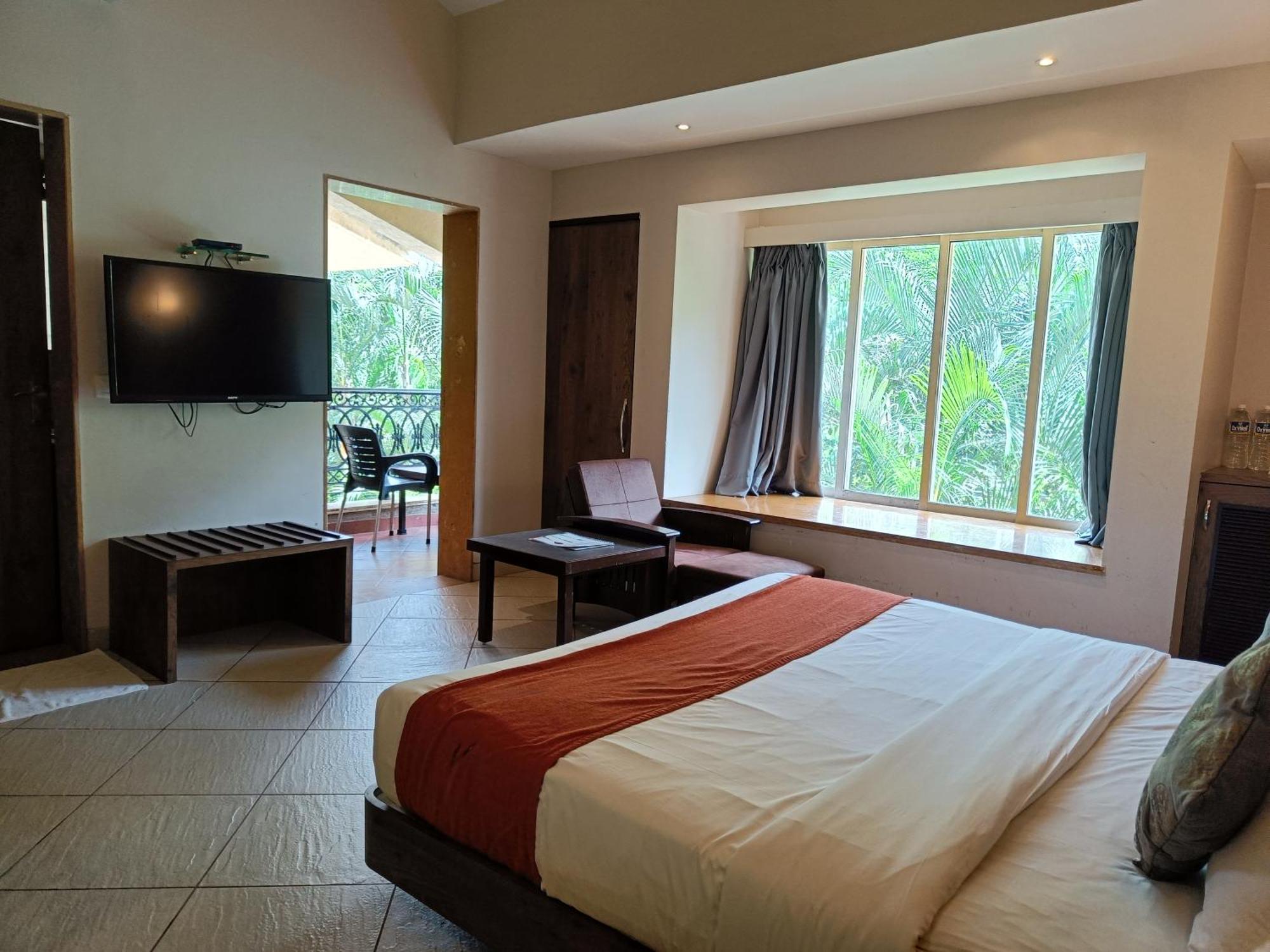 Hotel Misty Meadows Lonavla Zewnętrze zdjęcie