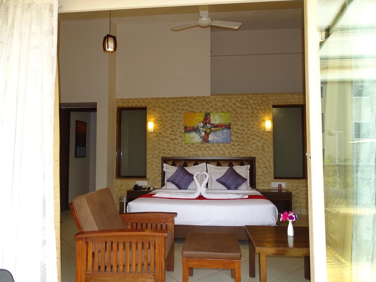 Hotel Misty Meadows Lonavla Zewnętrze zdjęcie